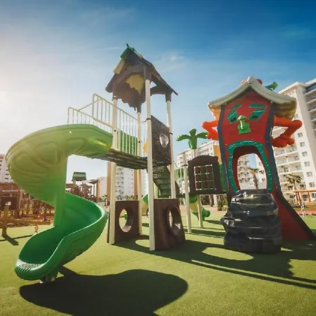 Hotel Tiberius Pool In Caesar & Trikomo